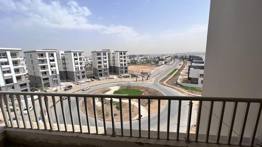 Fully Finished Duplex Garden for Sale | Ready to Move | Hyde Park