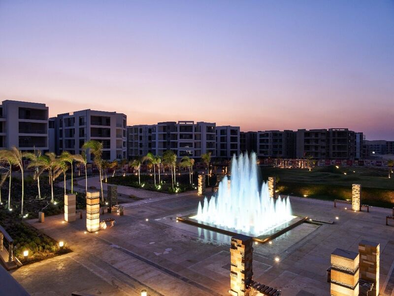 Fully Finished with ACs & Kitchen 1-Bedroom Apartment Cash Resale Park Residence Taj City Madinet Masr New Cairo 85m² BUA