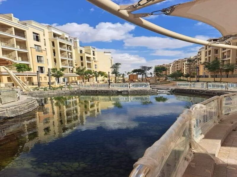 تاون هاوس ميدل محارة ونصف تشطيب جاهز للاستلام بالتقسيط في كمبوند سراي مدينة مصر القاهرة الجديدة