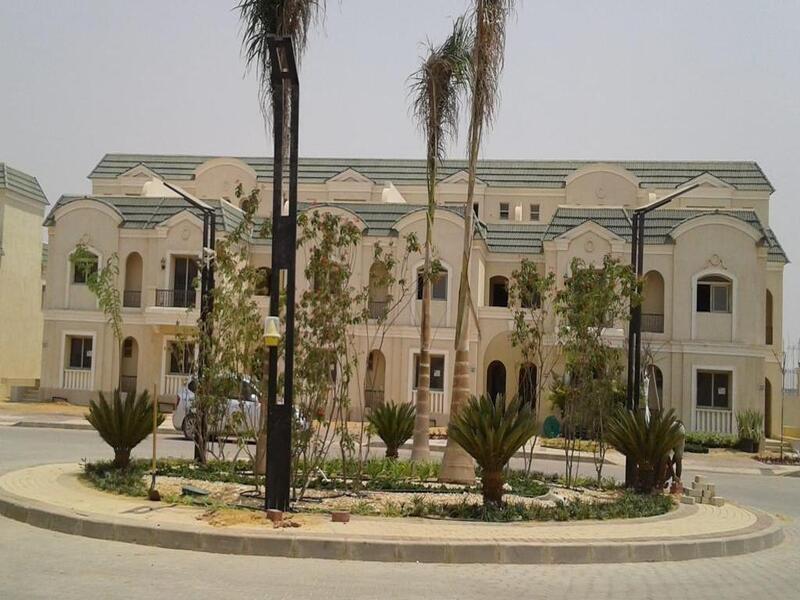 Semi-Finished 3-Bedroom Apartment with 135m² Garden Cash Resale L'Avenir Al Ahly Sabbour Mostakbal City 165m² BUA