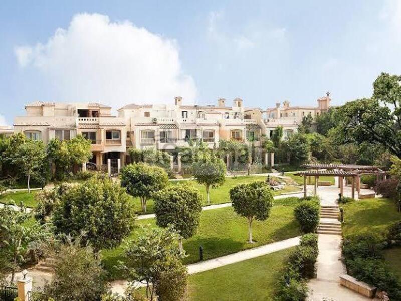 Fully Furnished Townhouse Middle Cash Resale Katameya Residence Al Ahly Sabbour New Cairo 320m² BUA