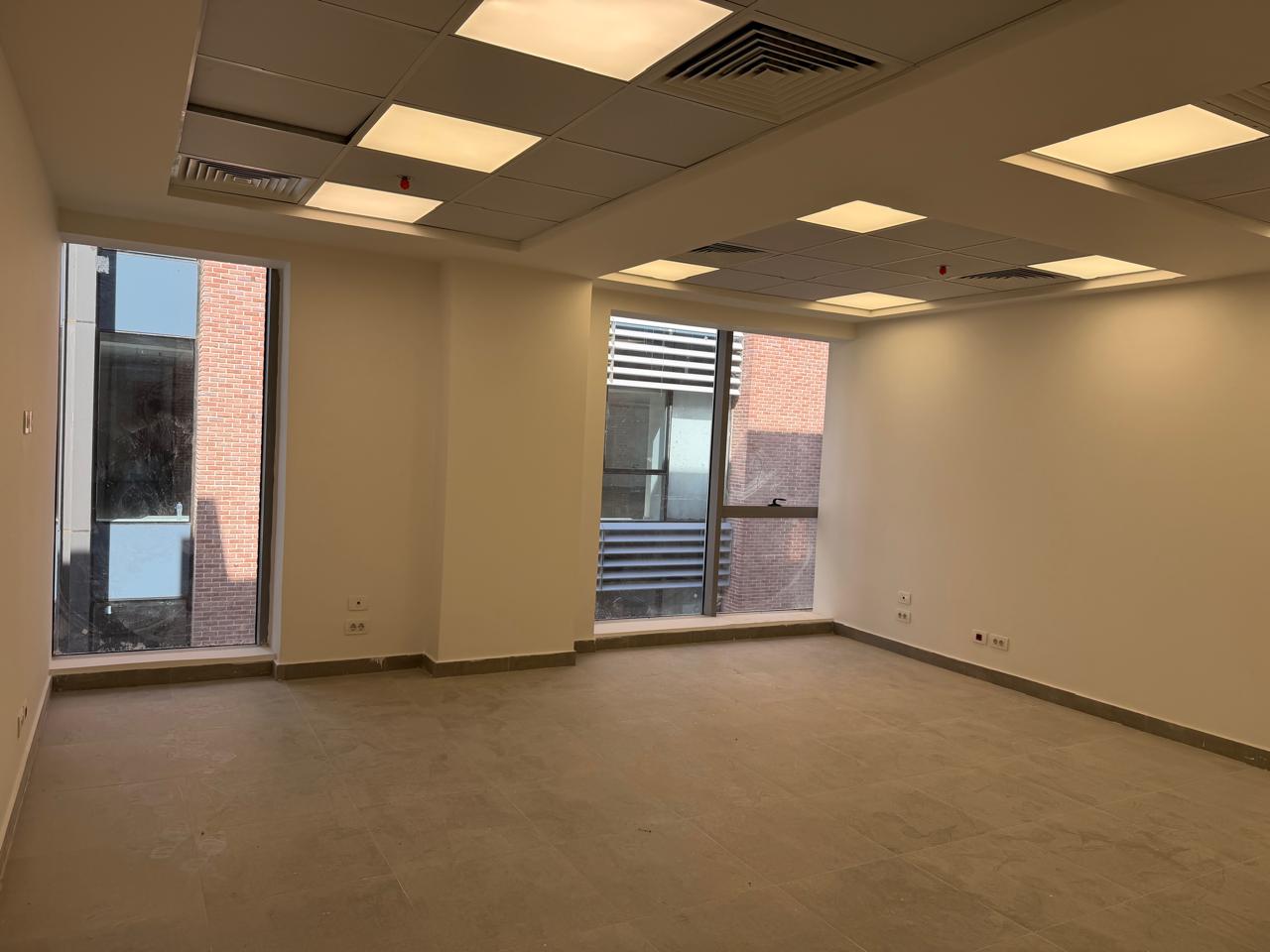 Fully Finished Corporate Office with ACs for Rent 3Sixty Business Park LMD Golden Square New Cairo 49m² BUA
